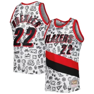 Clyde Drexler Gracieux Portland Trail Blazers 1991 92 Hardwood Classics Doodle Swingman Jersey White
